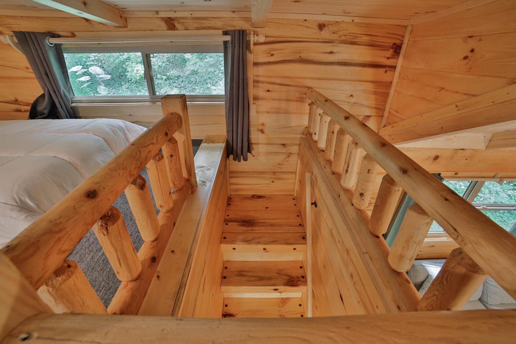 Ryon Tiny Home Cabin City-Side Rustic Retreat Чатануга Екстериор снимка