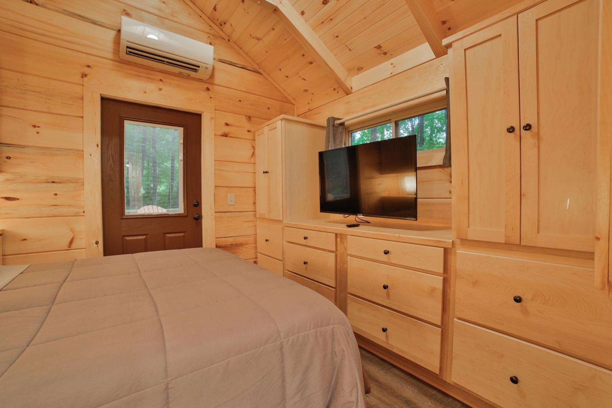 Ryon Tiny Home Cabin City-Side Rustic Retreat Чатануга Екстериор снимка